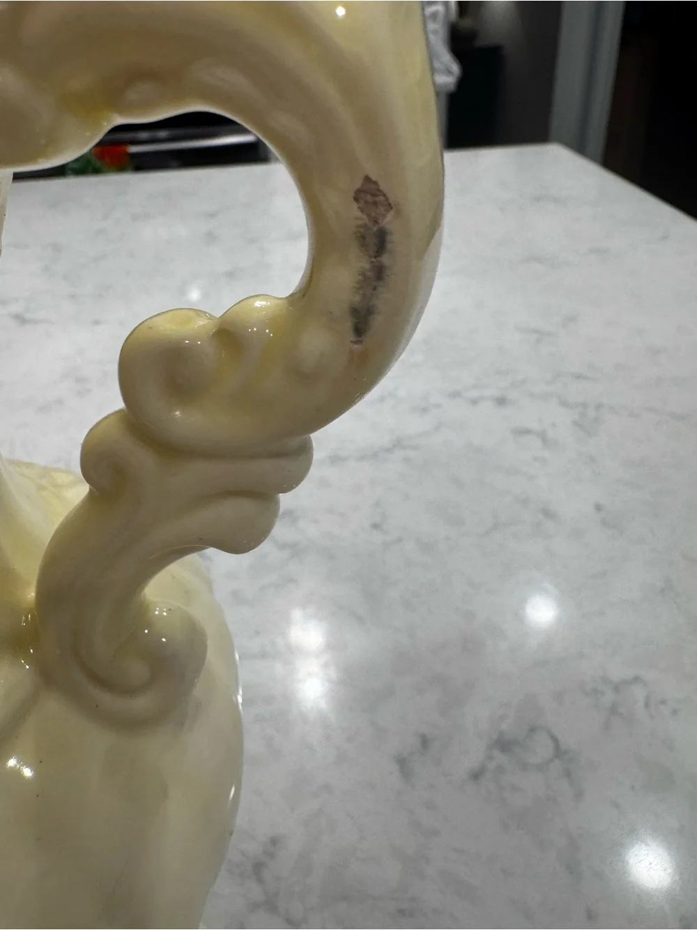 Vintage Mid Century Cottagecore Floral Urn Vase - Picture 8 of 11